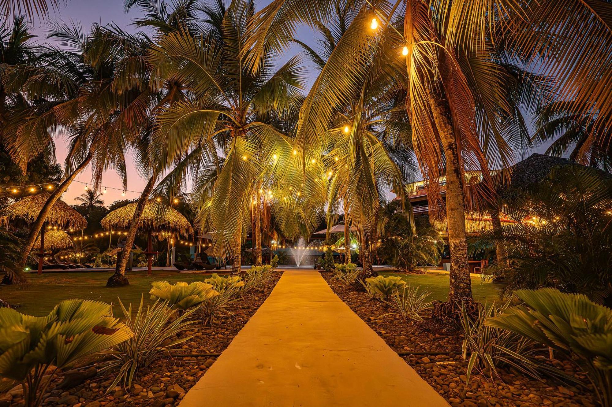 Beach Break Resort & Cr Surf Camp Jacó Exterior foto