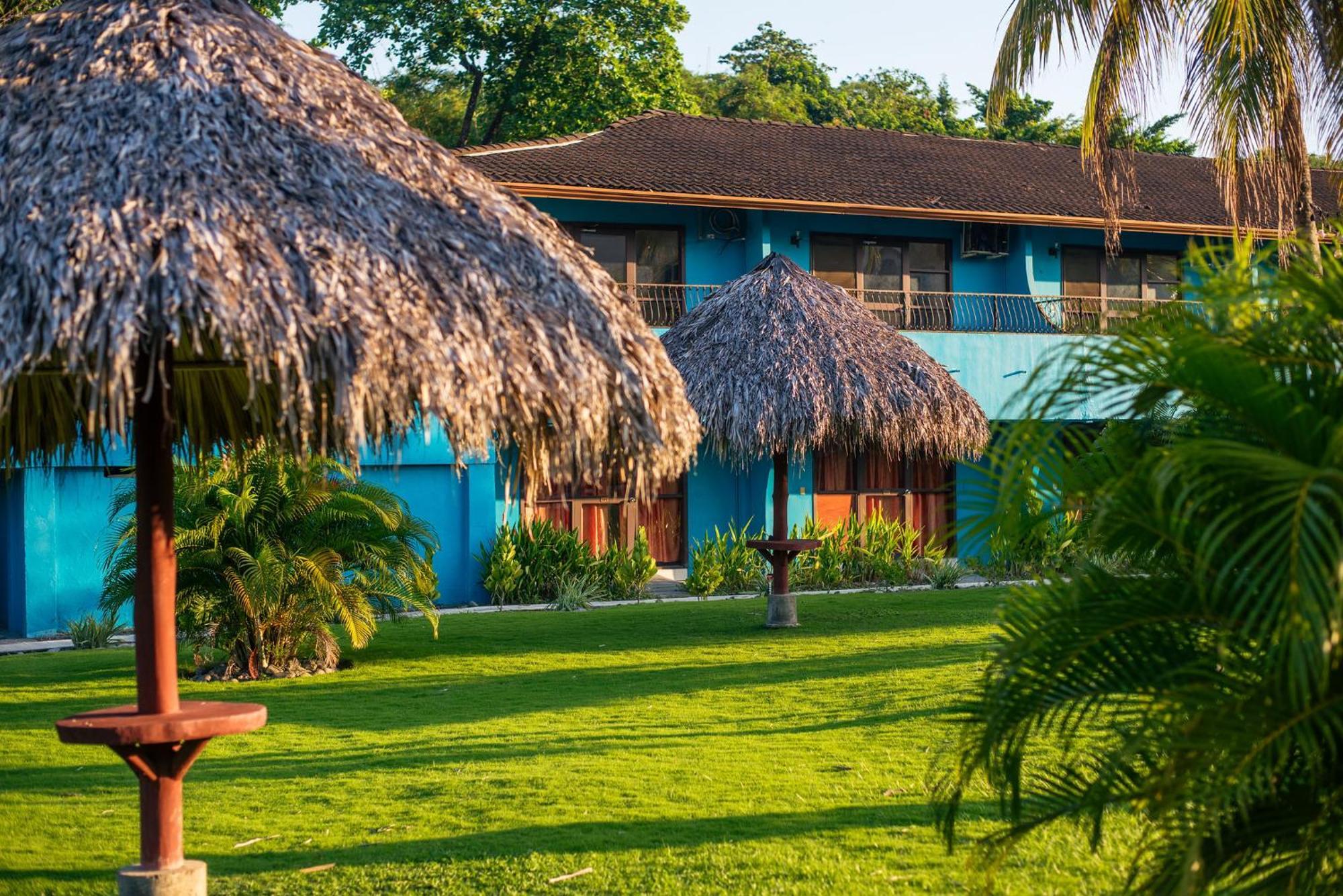 Beach Break Resort & Cr Surf Camp Jacó Exterior foto